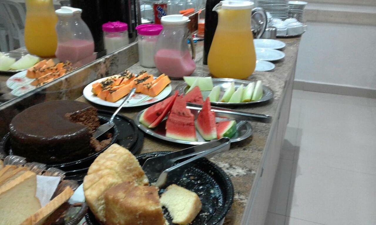 Rocha'S Hotel 瓜拉普阿瓦 外观 照片
