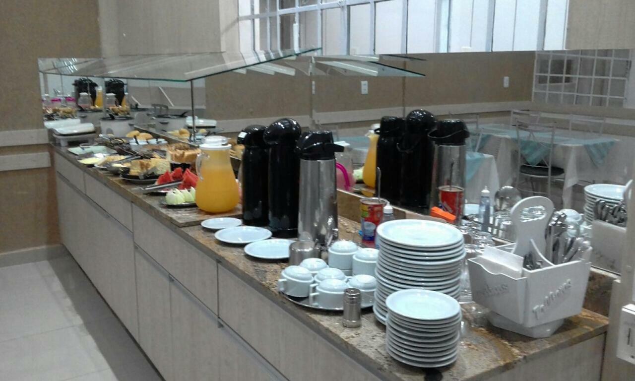 Rocha'S Hotel 瓜拉普阿瓦 外观 照片